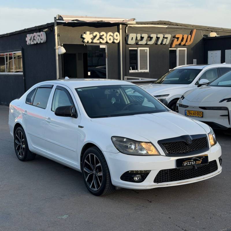 �����OCTAVIA