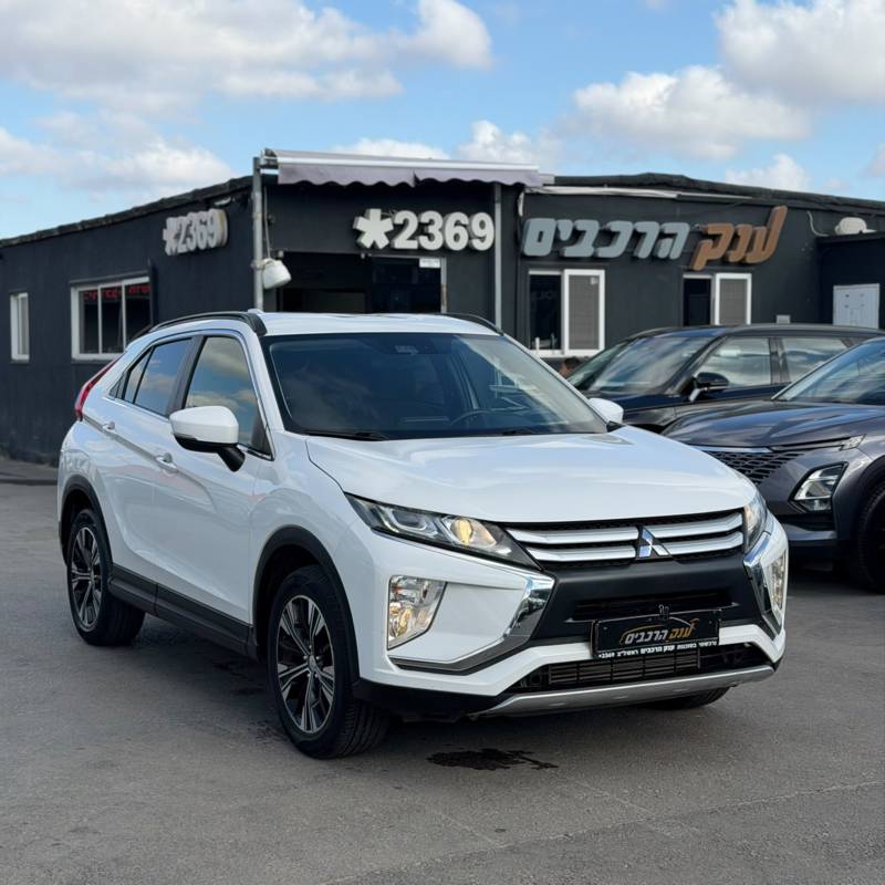 ��������ECLIPSE CROSS