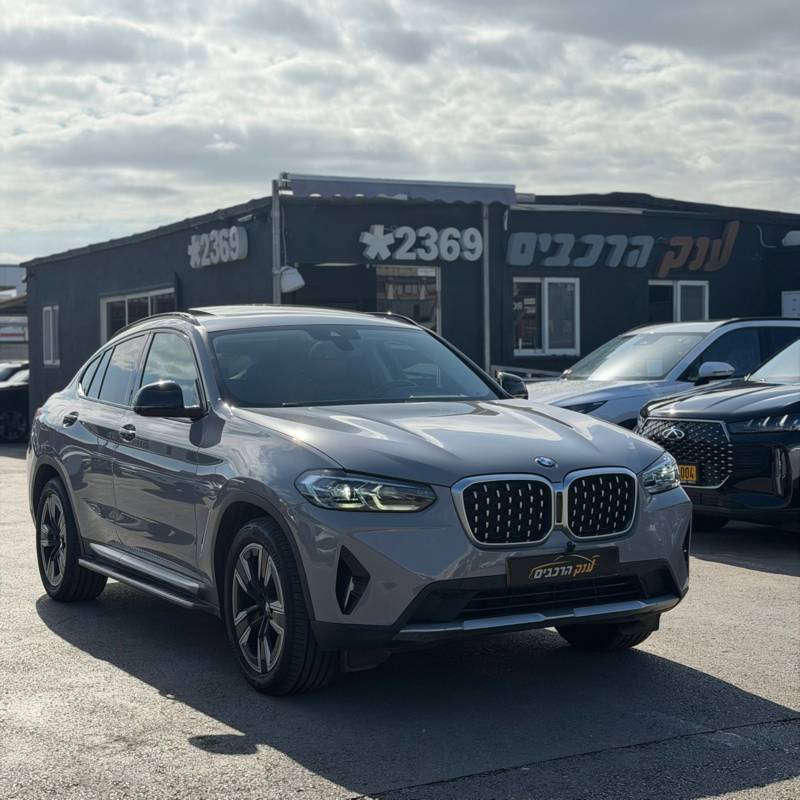 � � �� X4 XDRIVE20I - ����� 1