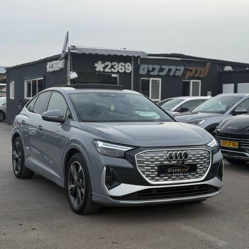 �����Q4 SPORTBACK