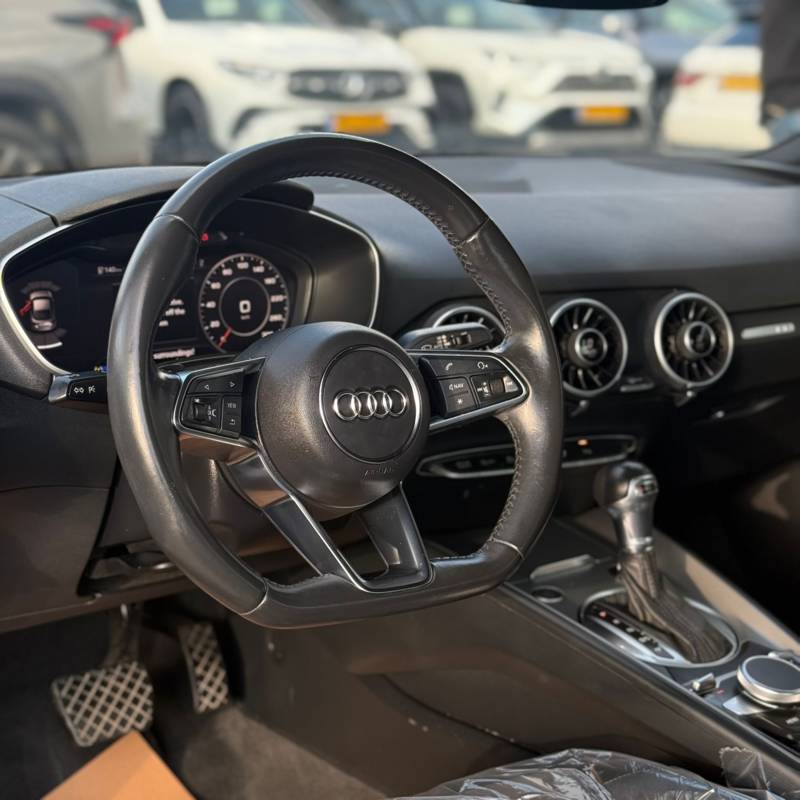  TT COUPE -  10