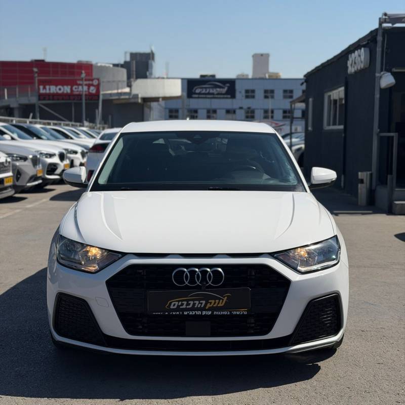 ����� A1 SPORTBACK - ����� 2