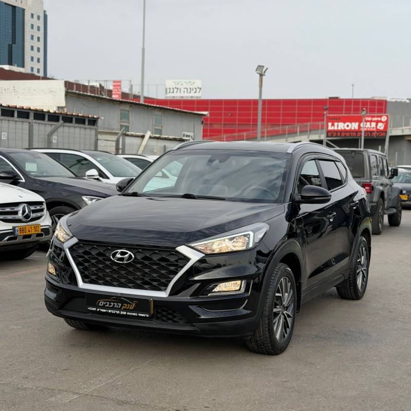 ������ TUCSON - ����� 2