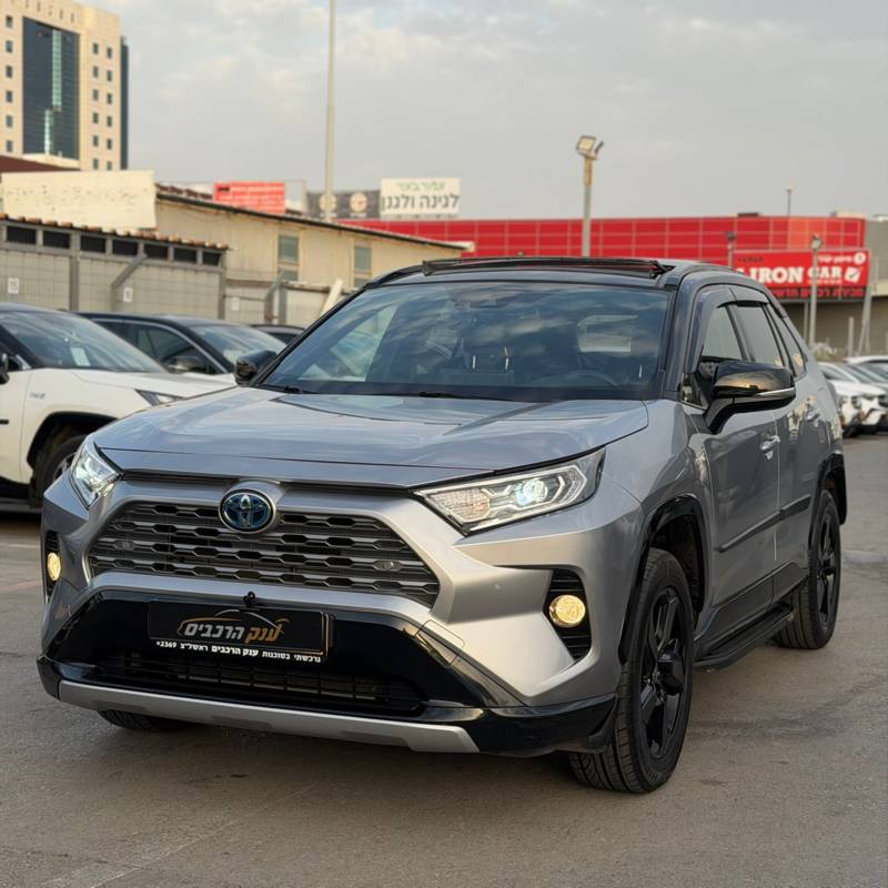 ������ RAV 4 HYBRID - ����� 2