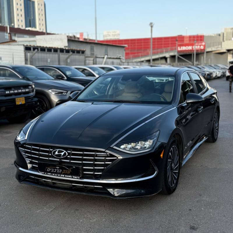 ������ SONATA HYBRID - ����� 2