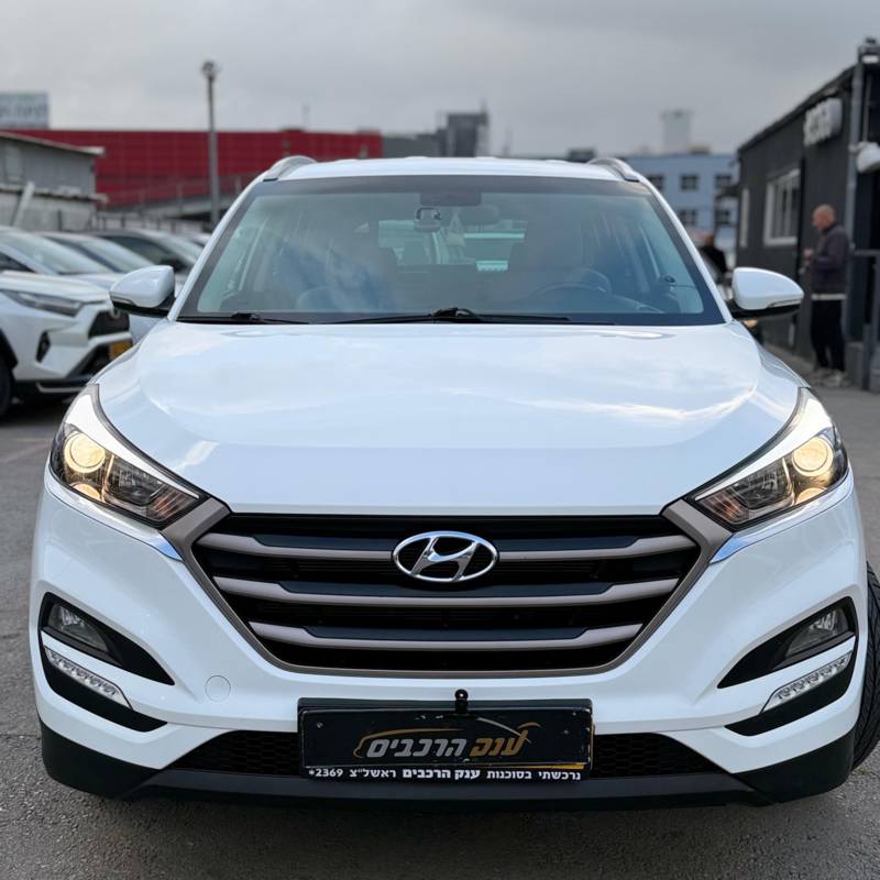 ������ TUCSON - ����� 2