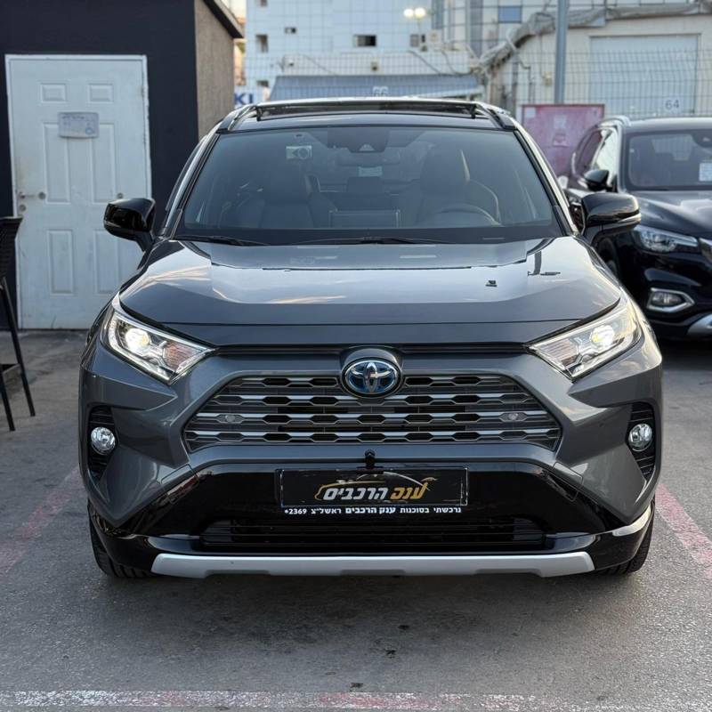  RAV 4 HYBRID -  2