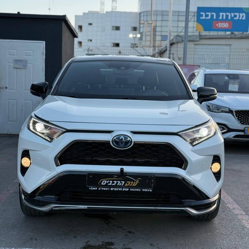  RAV 4 PLUG IN -  2