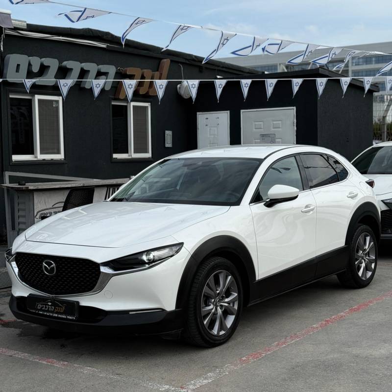  / Mazda CX-30 -  2
