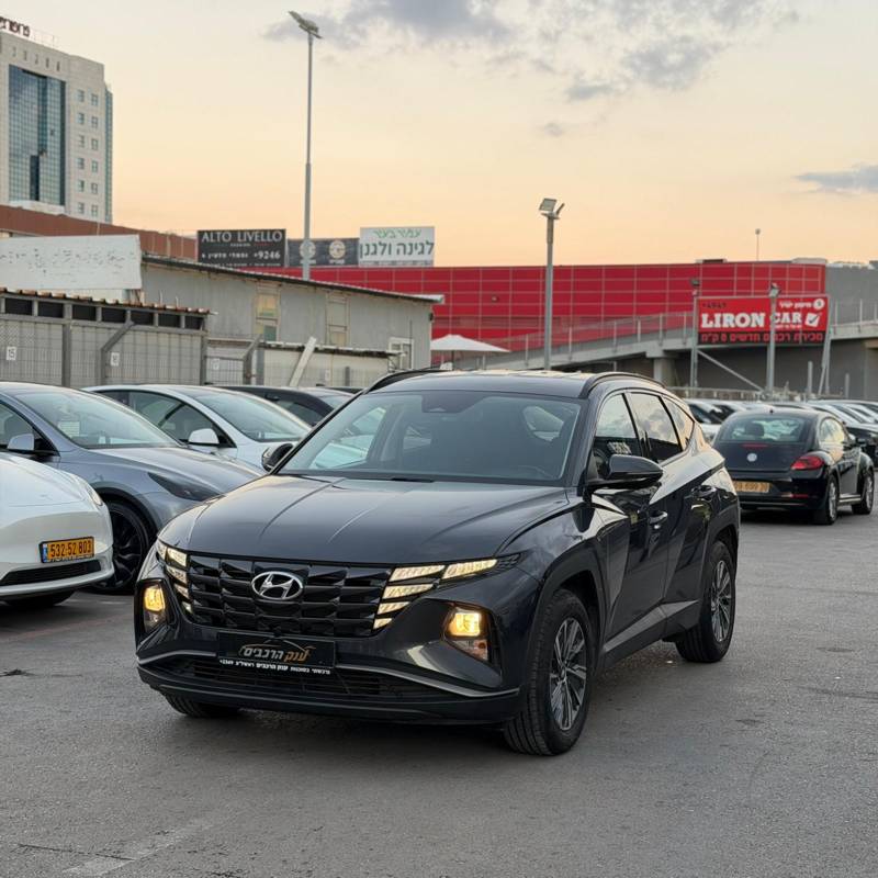 ������ TUCSON - ����� 3