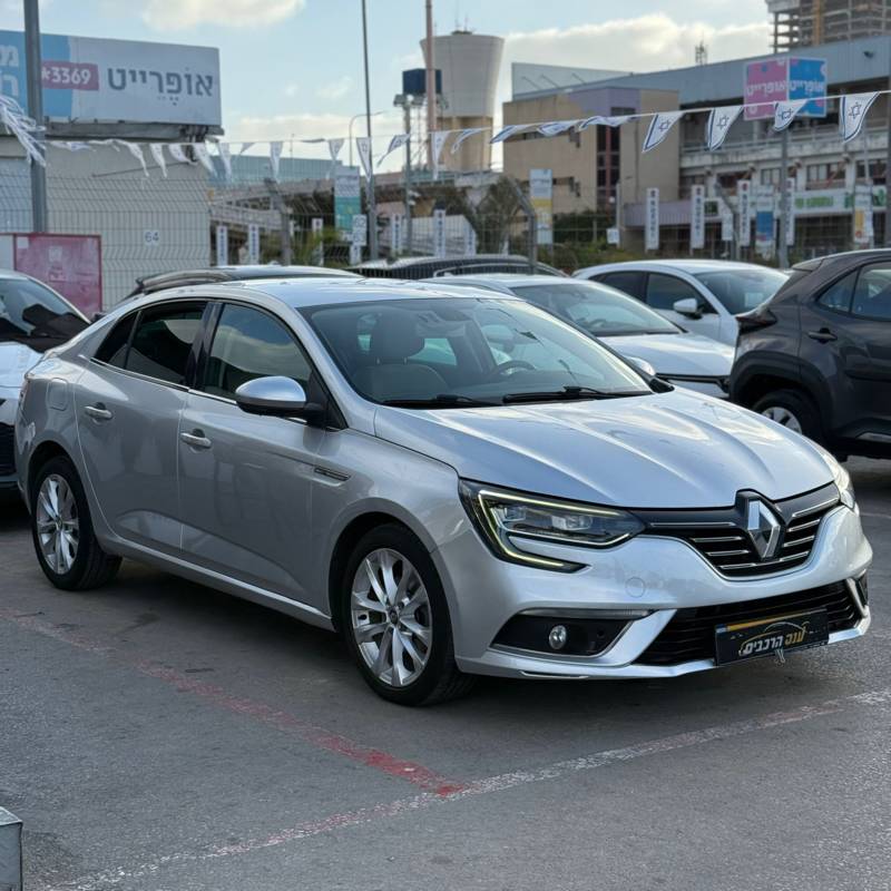  GRAND COUPE -  3