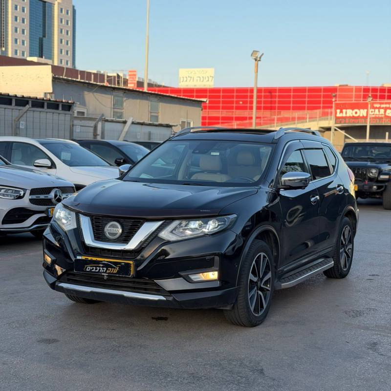 ����� X-TRAIL - ����� 3