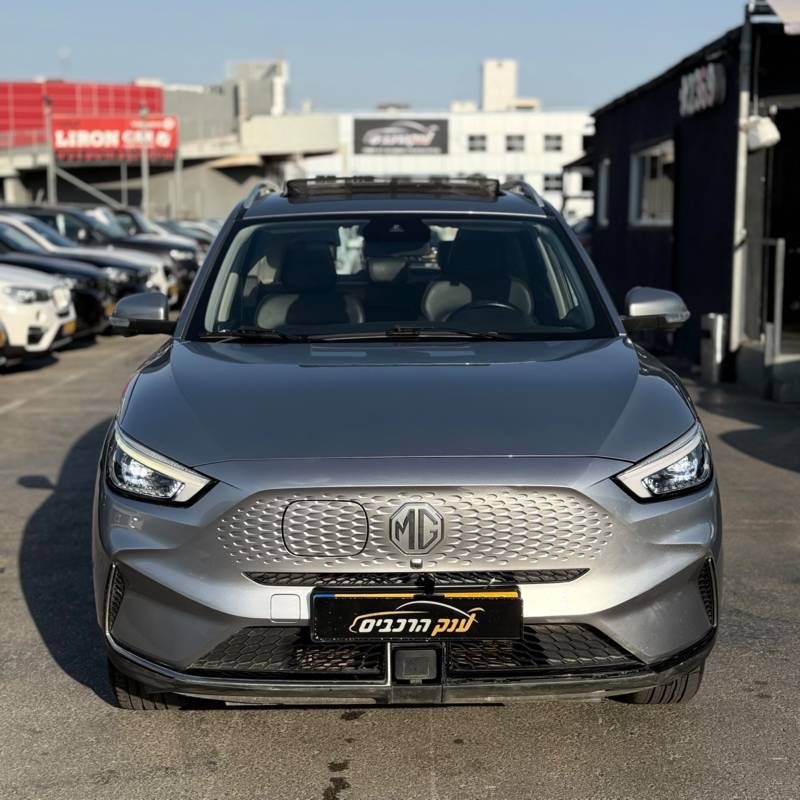 ��.�� ZS EV - ����� 3