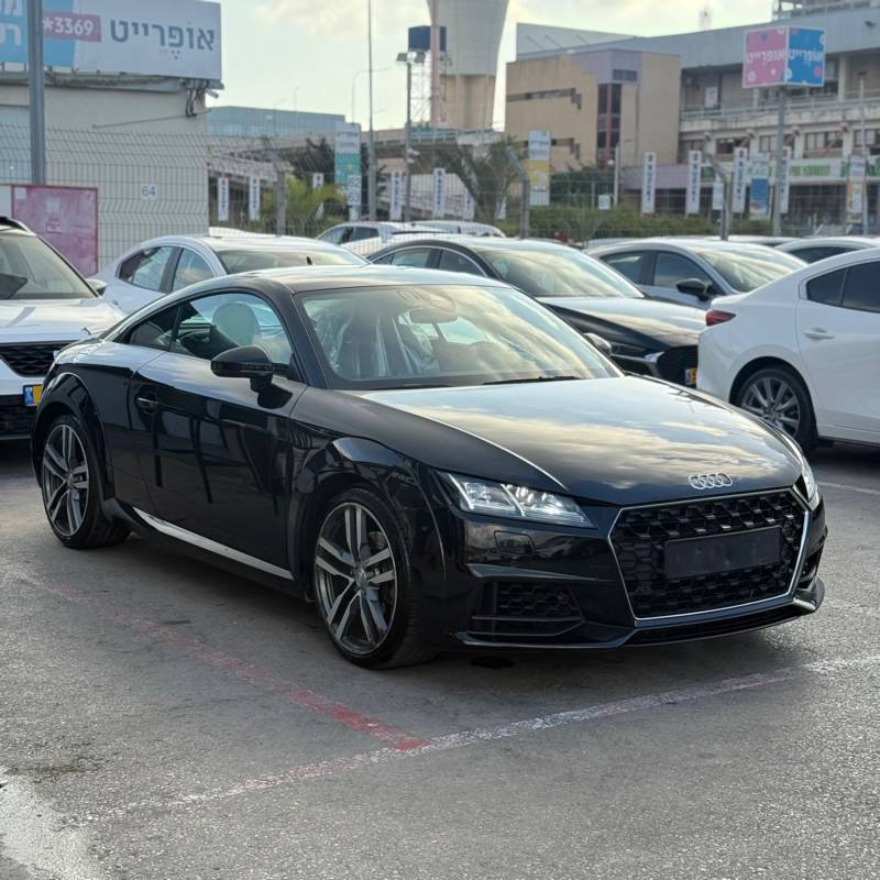  TT COUPE -  3