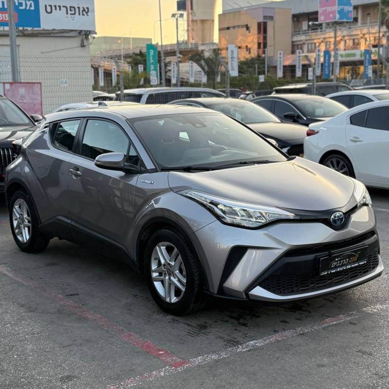  C-HR HYBRID -  3