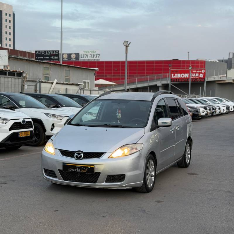 ���� MAZDA 5 - ����� 3