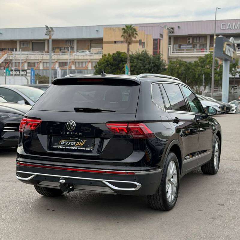 ��������� TIGUAN ALL SPACE - ����� 4