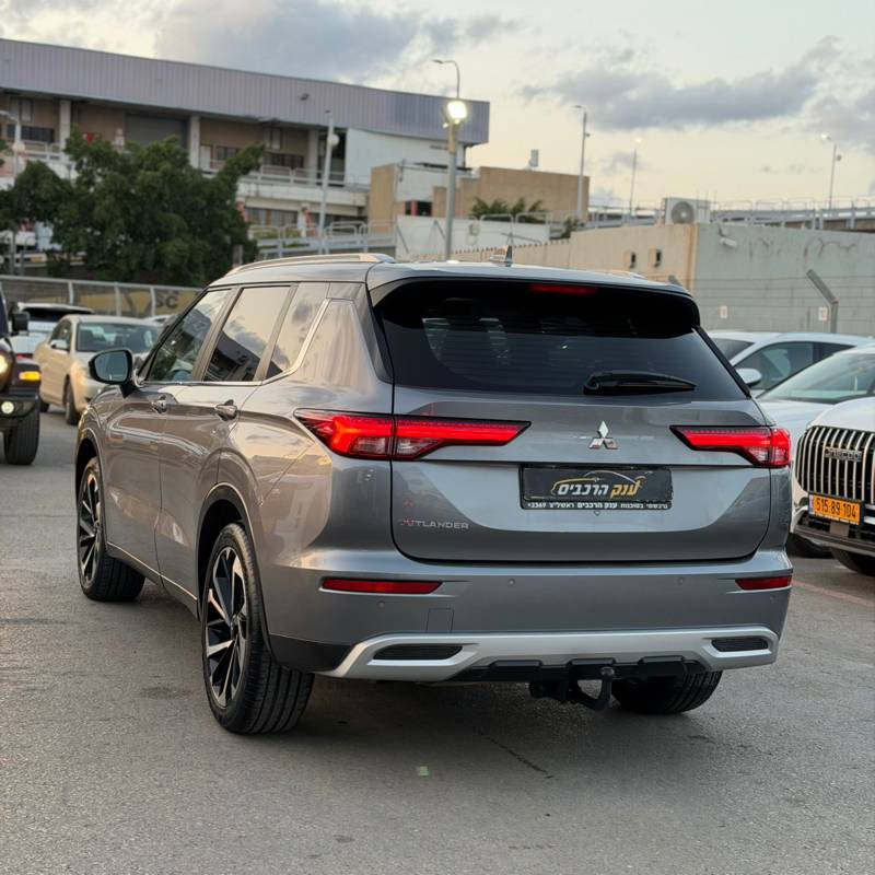 �������� OUTLANDER - ����� 4