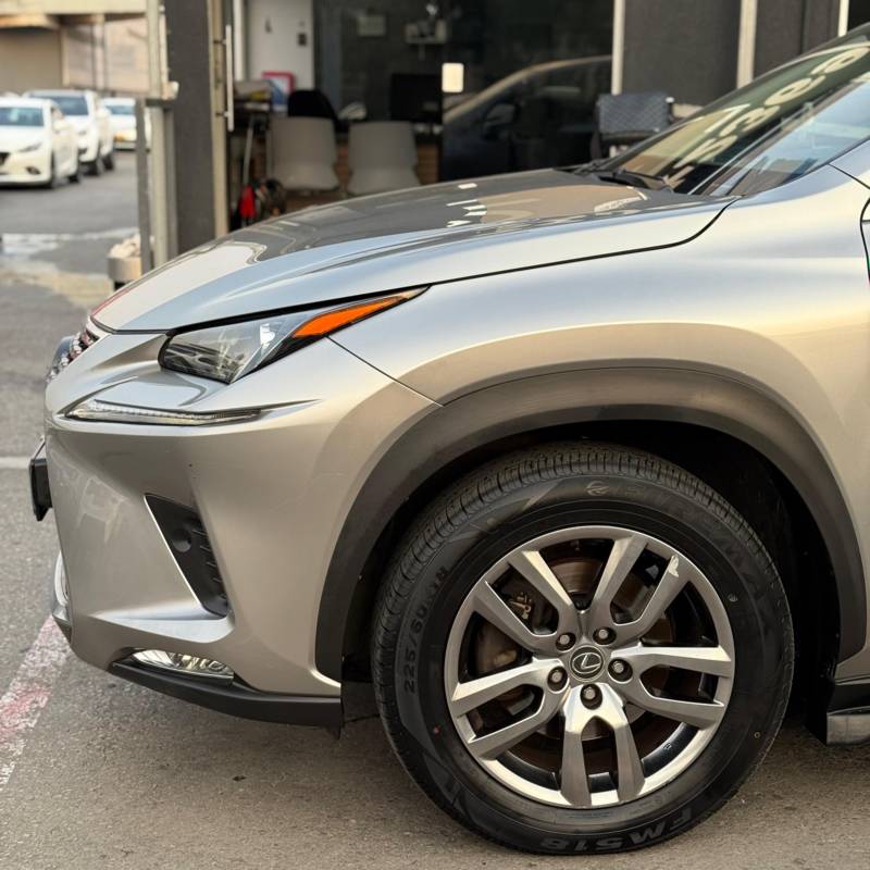  LEXUS NX300H -  4