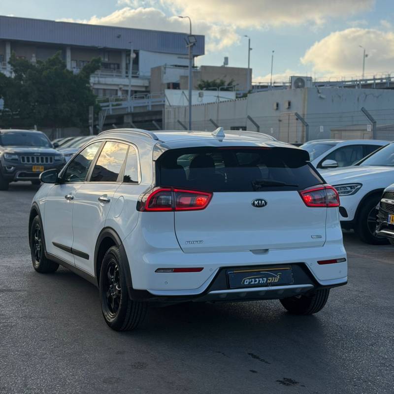 ��� NIRO - ����� 4