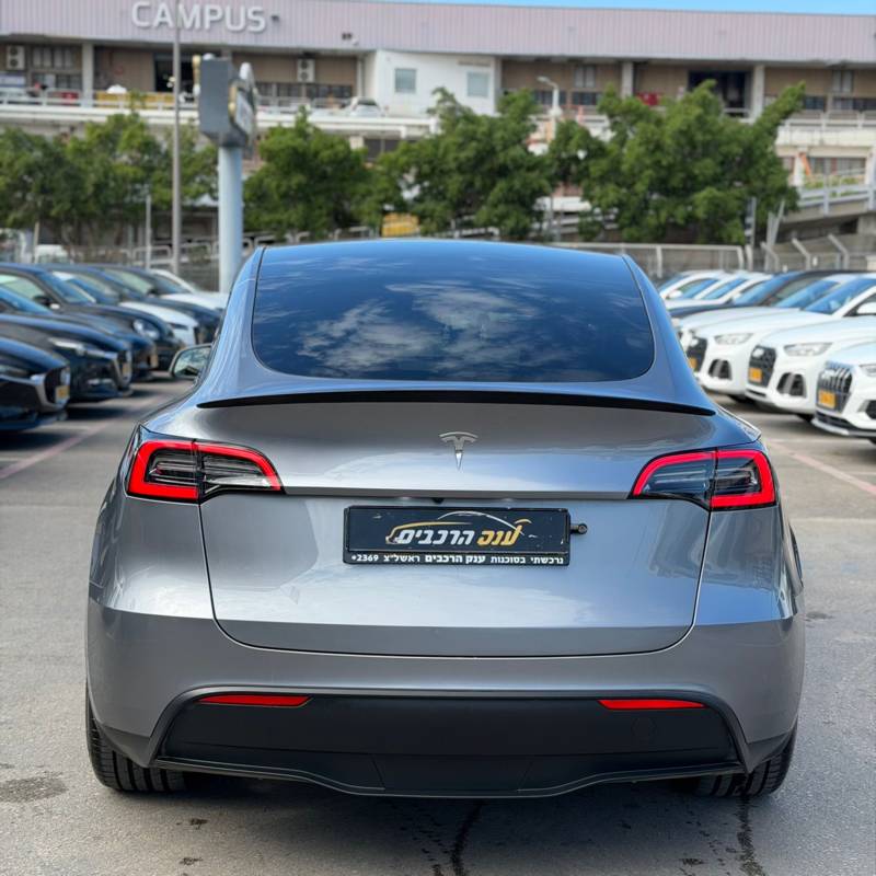 ���� MODEL Y - ����� 4