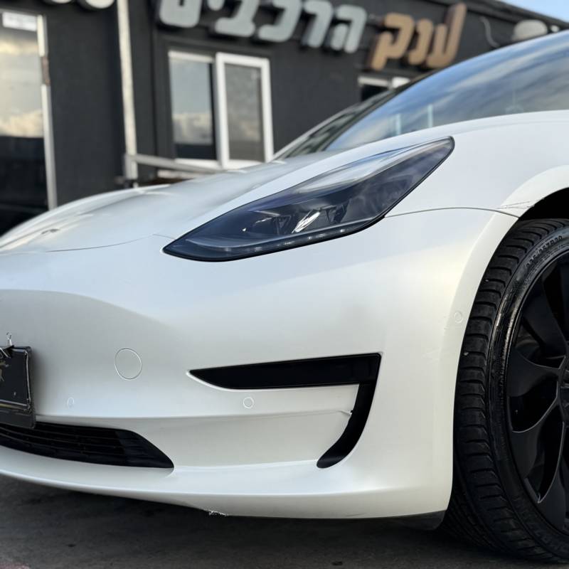  MODEL 3 -  4