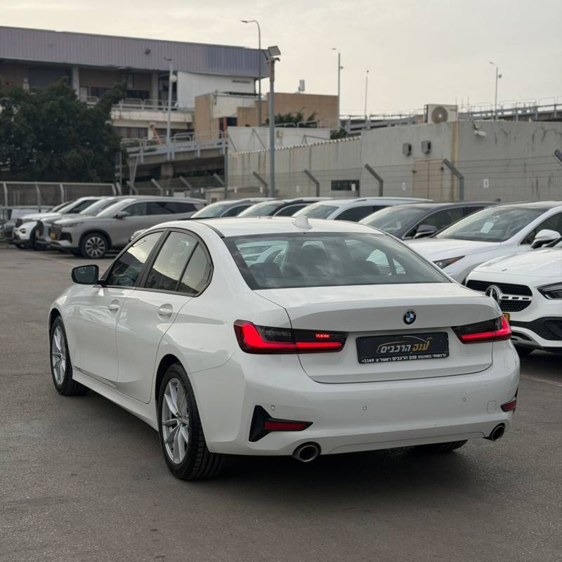 � � �� 318I - ����� 4