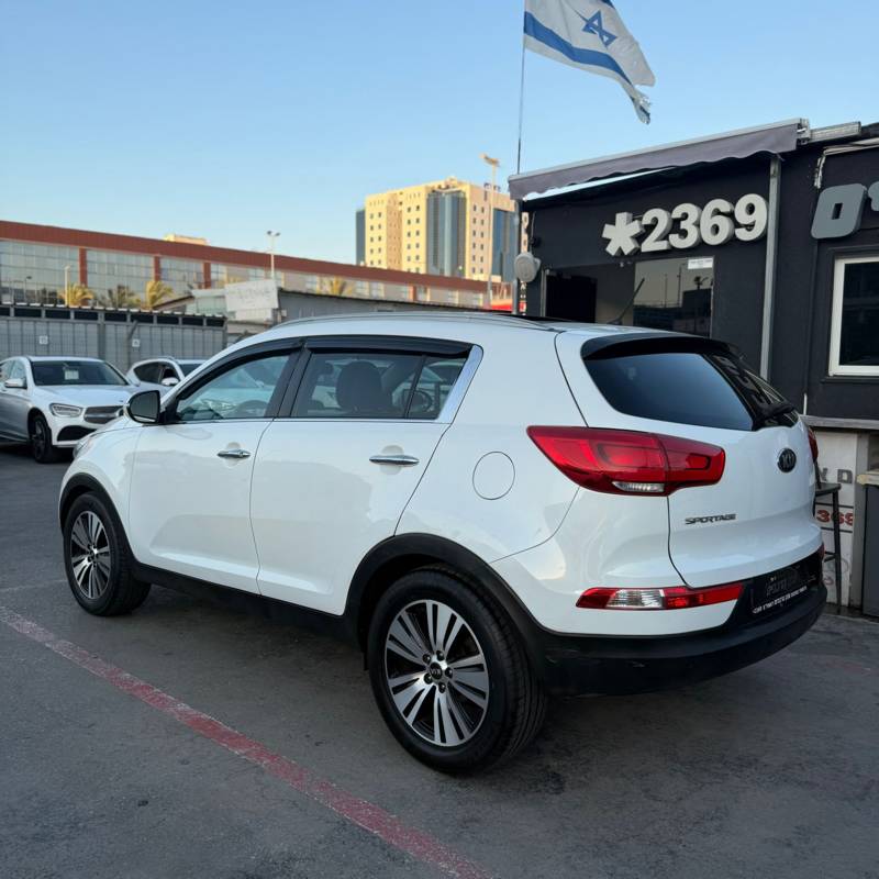  SPORTAGE -  4