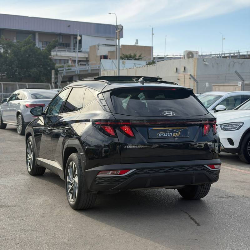 ������ TUCSON - ����� 4