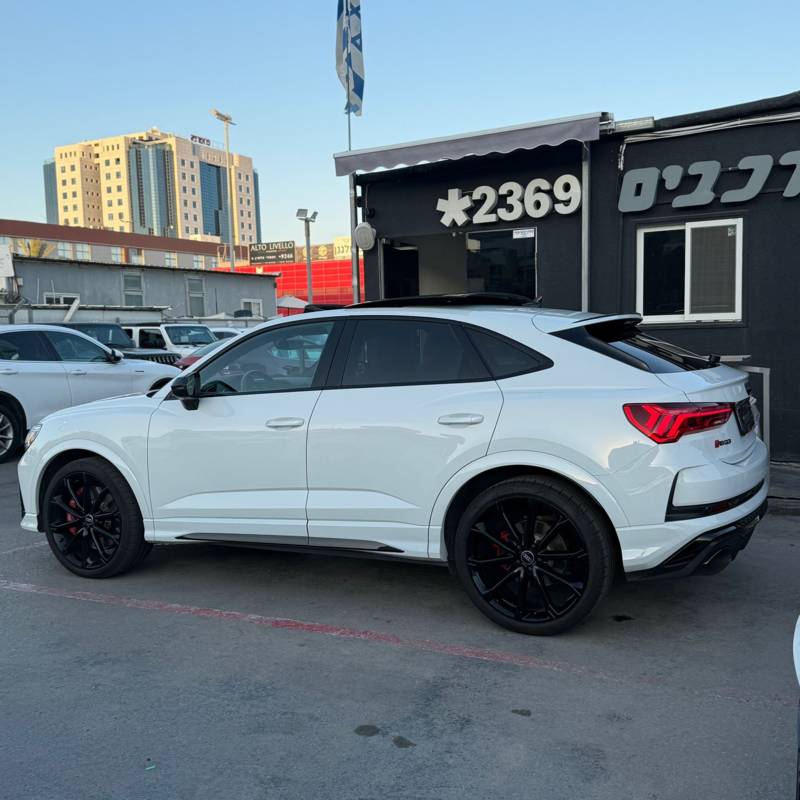  RSQ3 SPORTBACK -  5