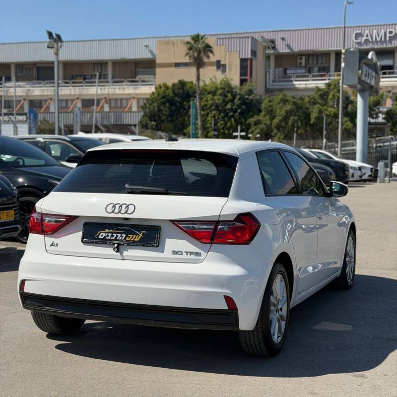 ����� A1 SPORTBACK - ����� 5