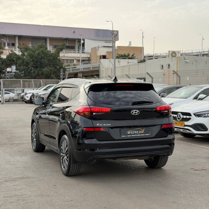 ������ TUCSON - ����� 5