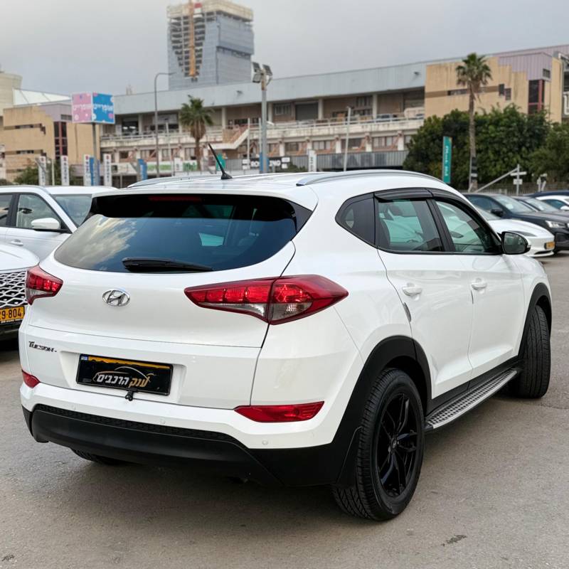 ������ TUCSON - ����� 5