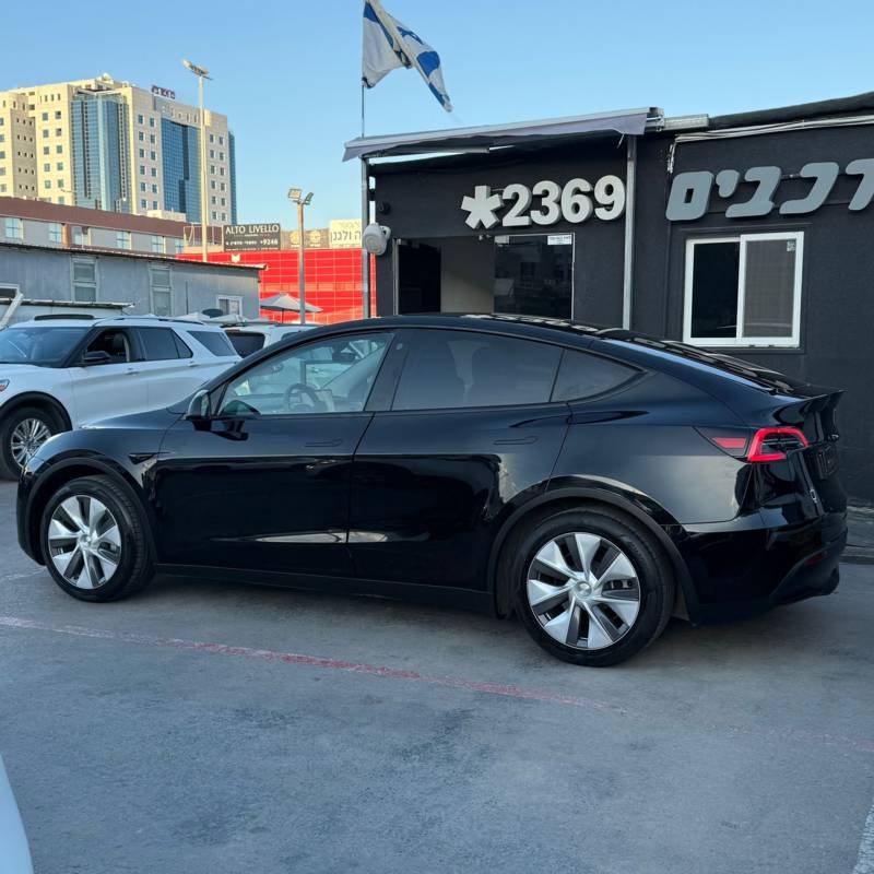  MODEL Y -  5