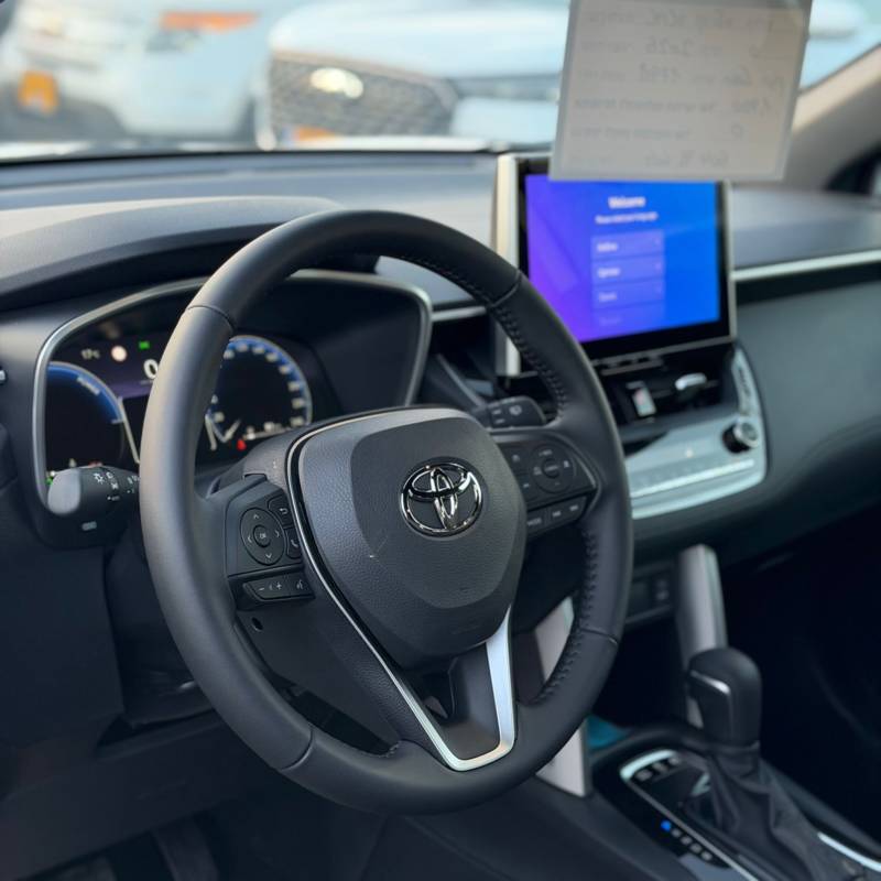 ������ COROLLA CROSS - ����� 6