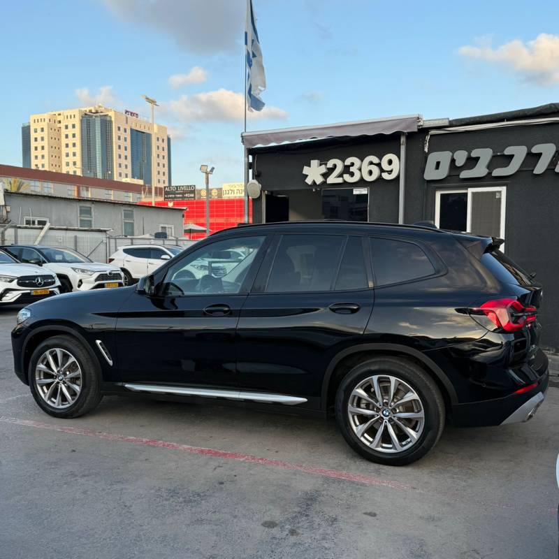    X3 XDRIVE20I -  6