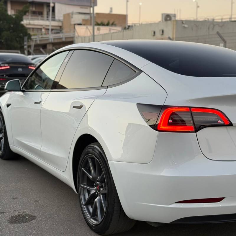 ���� MODEL 3 - ����� 6