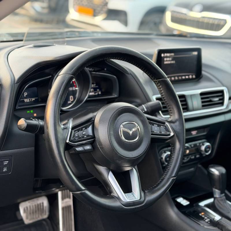 ���� MAZDA 3 - ����� 6