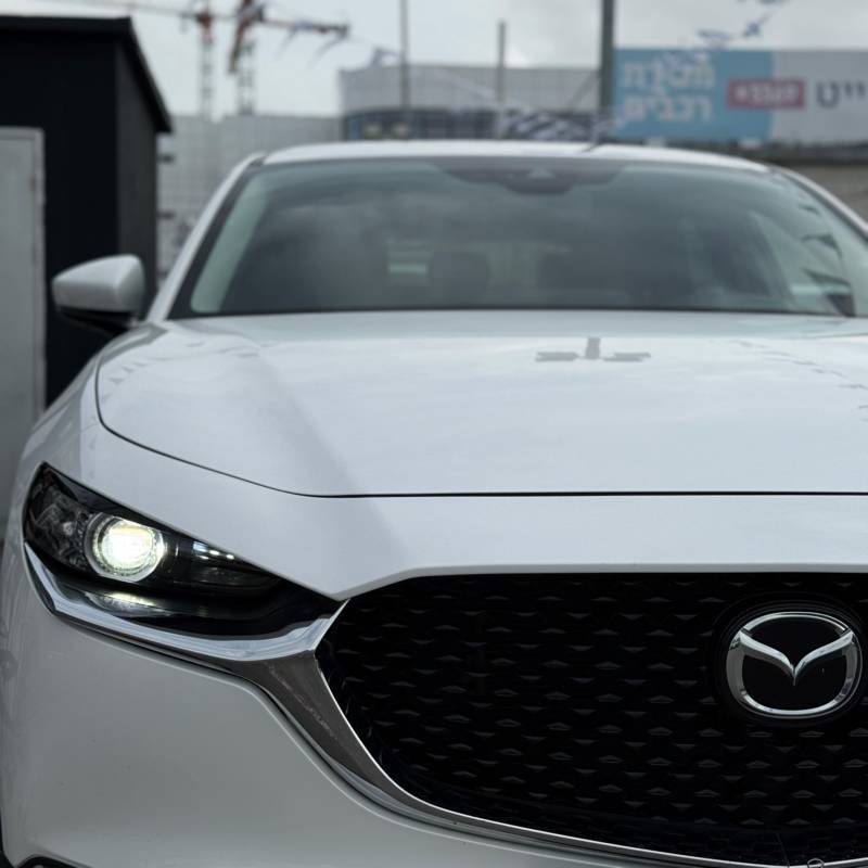  / Mazda CX-30 -  6