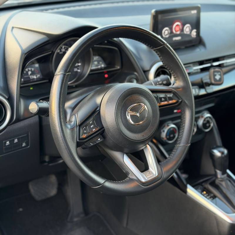 ���� MAZDA 2 - ����� 6