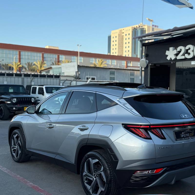  TUCSON -  7
