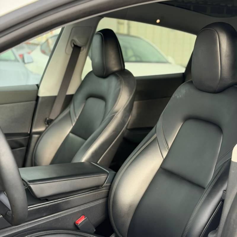 ���� MODEL Y - ����� 7