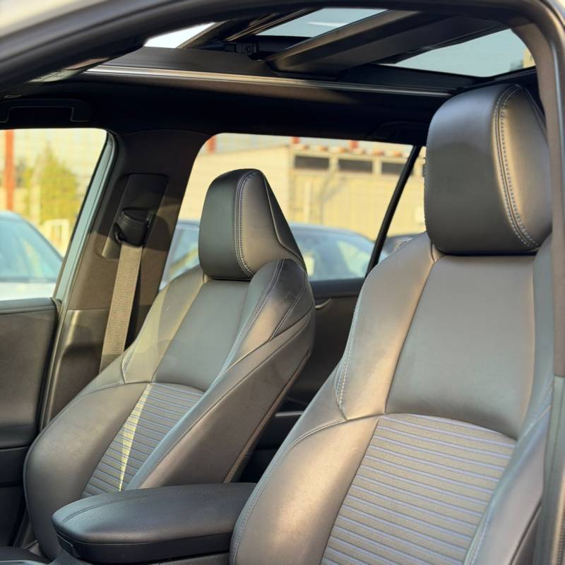 ������ RAV 4 HYBRID - ����� 7