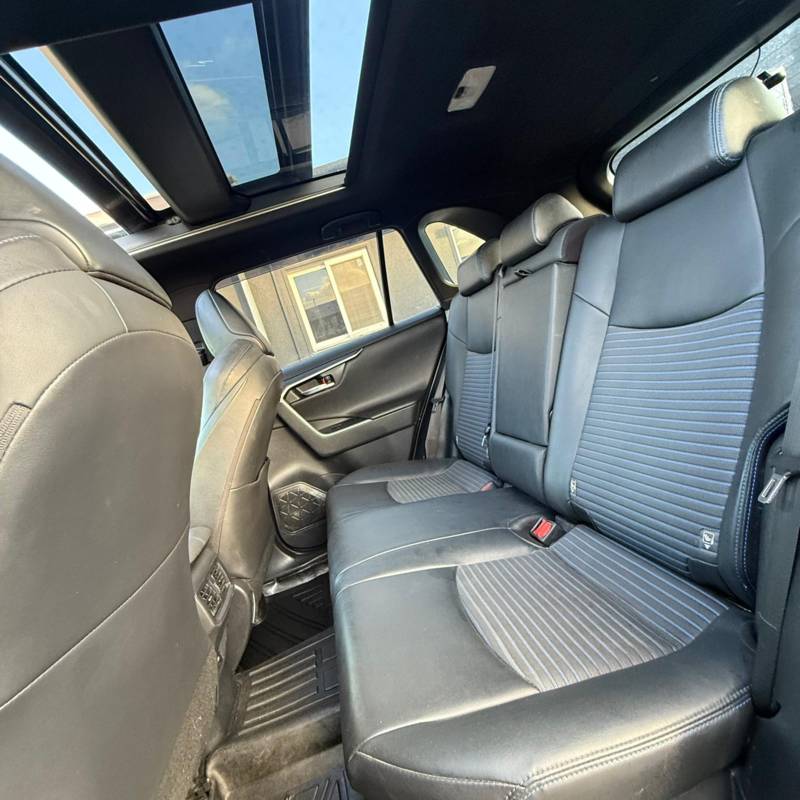  RAV 4 HYBRID -  7