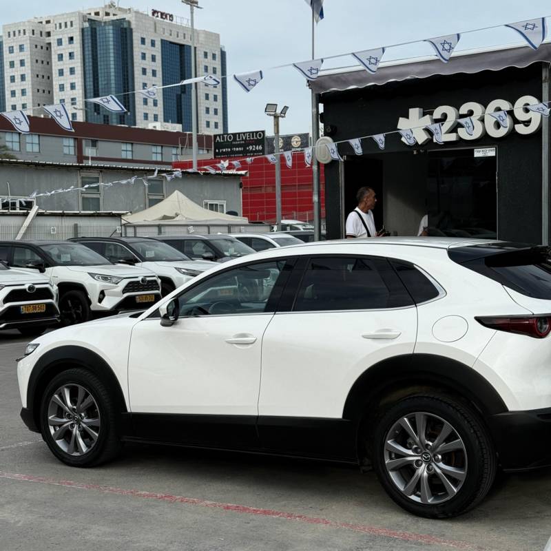  / Mazda CX-30 -  7