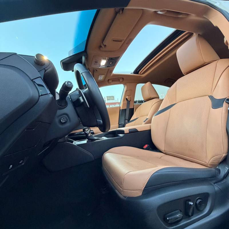 ����� LEXUS ES300H - ����� 8