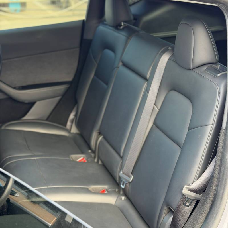 ���� MODEL Y - ����� 8