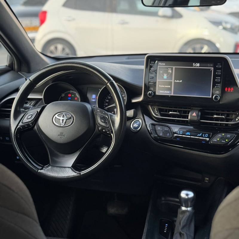  C-HR HYBRID -  8