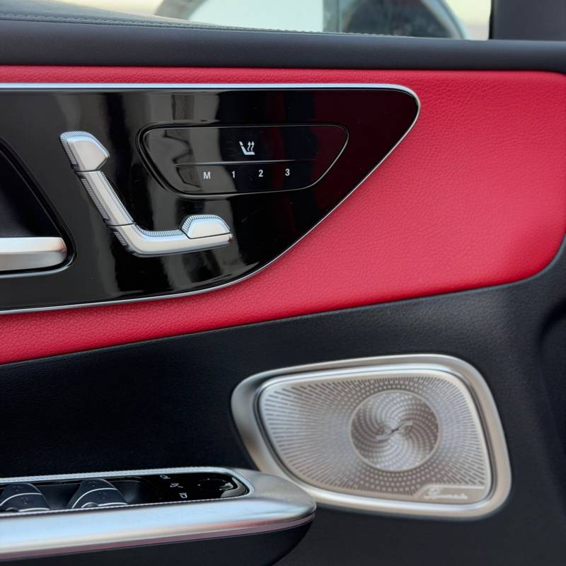 ����� GLC300 4MATIC - ����� 9