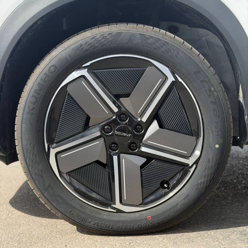 �'��� JAECOO7 PHEV - ����� 9